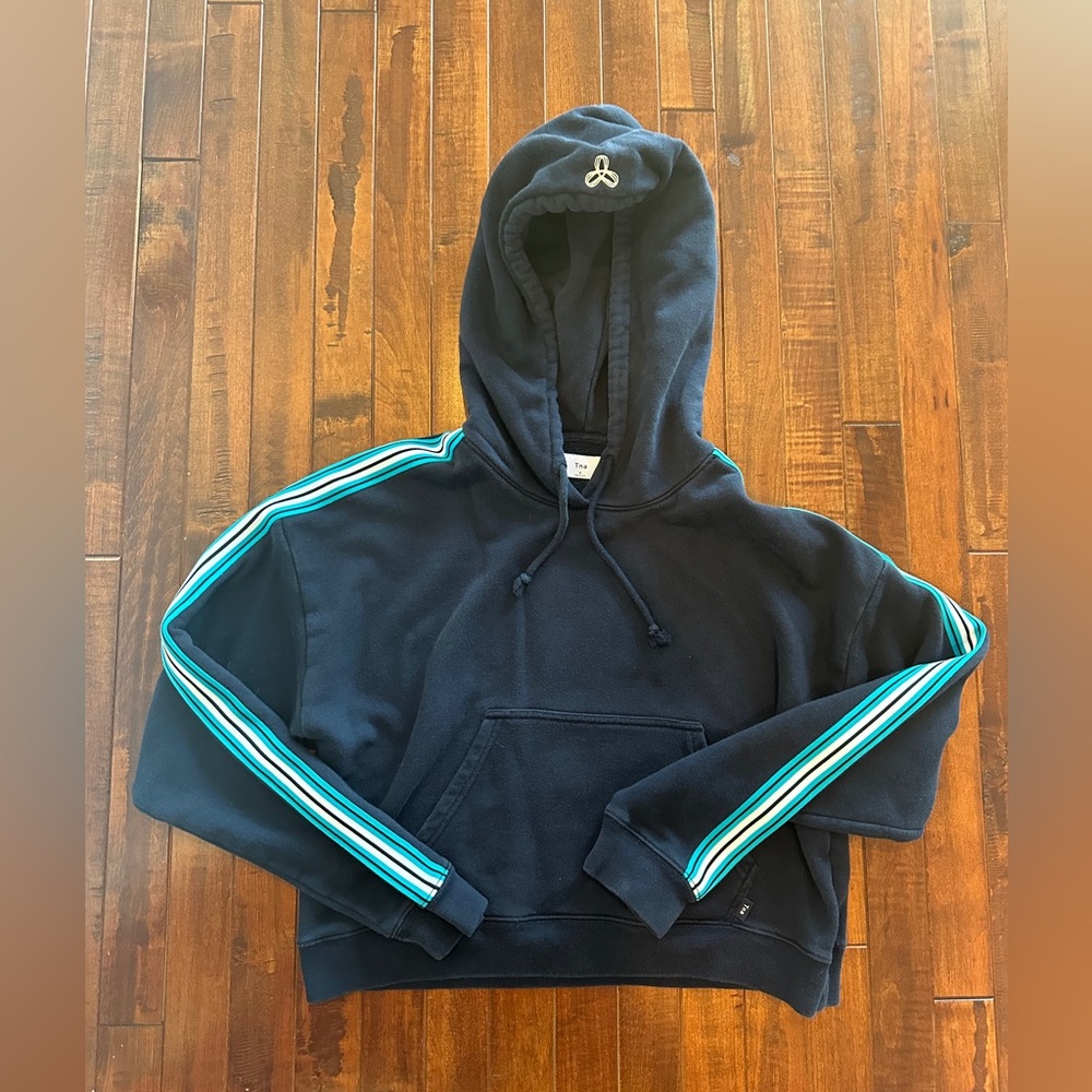 Aritzia TNA navy sweatshirt, like new